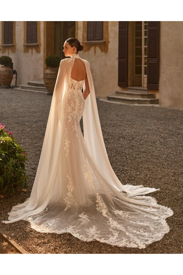 Abito da sposa Odeta, avorio, sirena di pizzo. Alberto Palatachi 2027